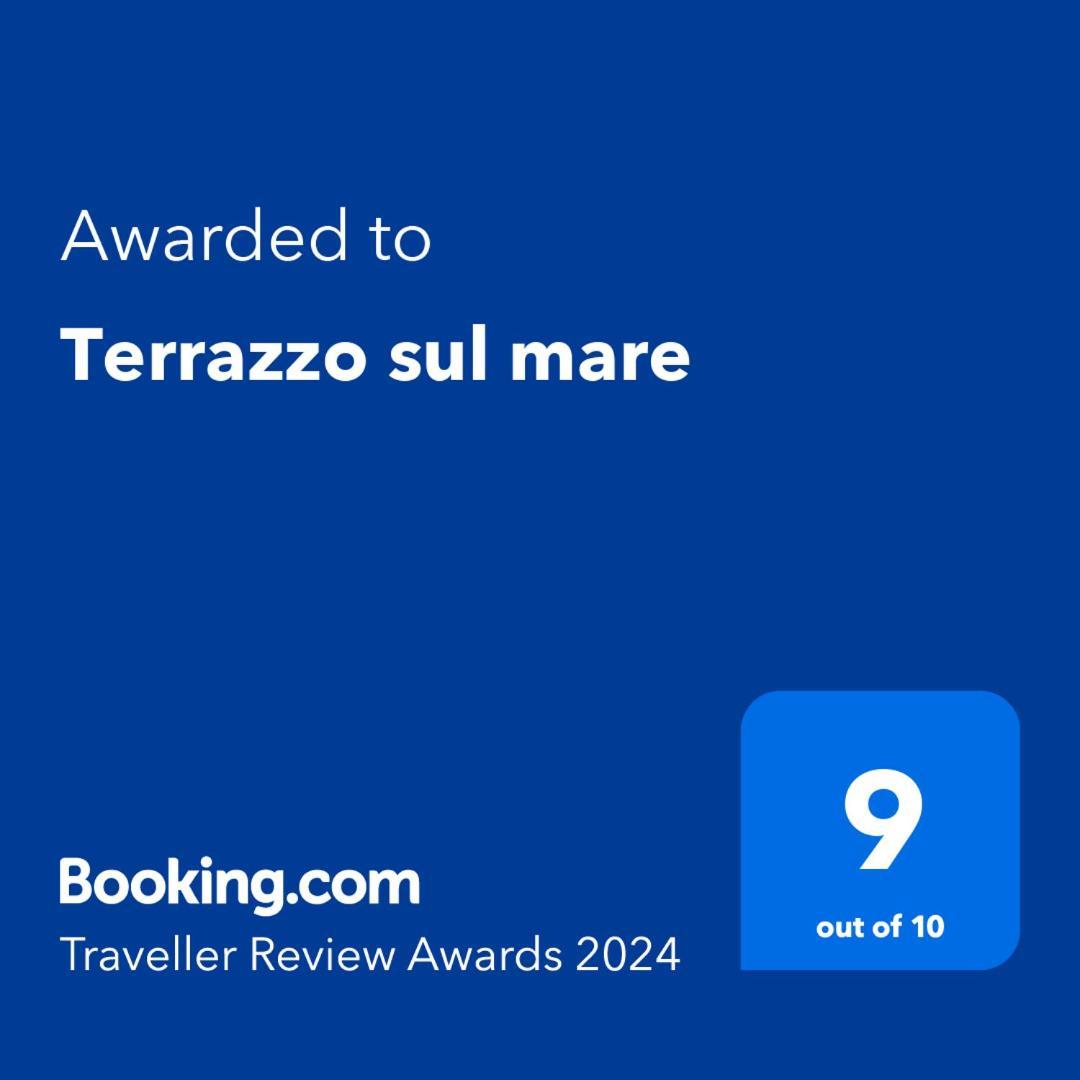 多纳卢卡他Terrazzo Sul Mare公寓 外观 照片